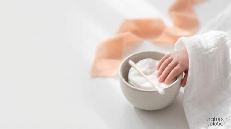 Pielęgnacja pępka noworodka krok po kroku: Poradnik Nature Solution